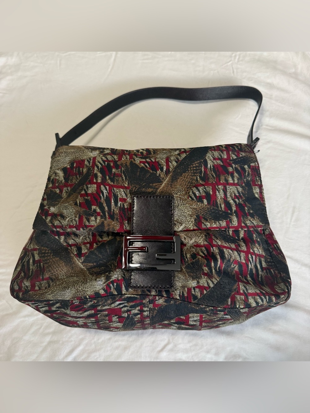 Fendi EXTREMELY RARE Zucca Falcon Bird Print Red Mama Forever Baguette Bag